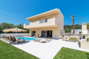 Villa Almo by Villa Plus